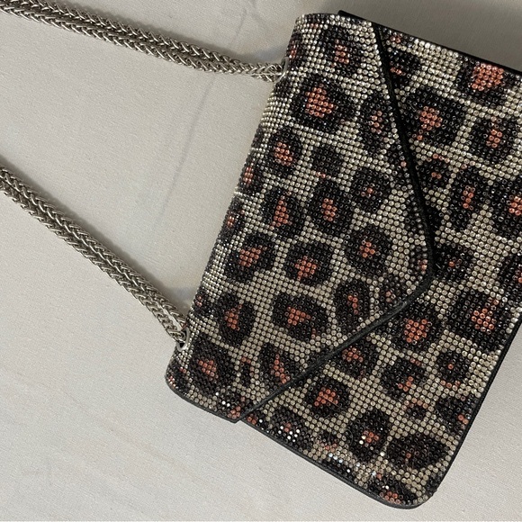 Leopard Print Chain Strap Bag - Picture 3 of 8
